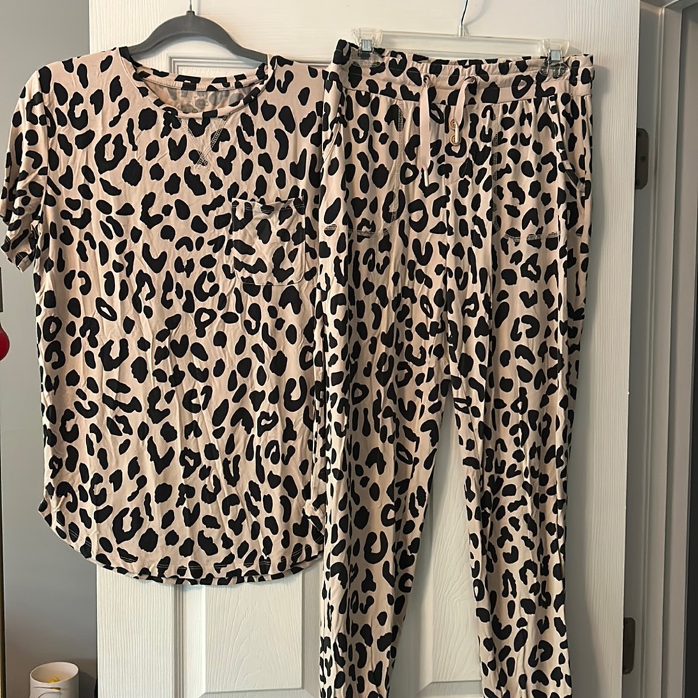 Lates by Kate leopard Jams set